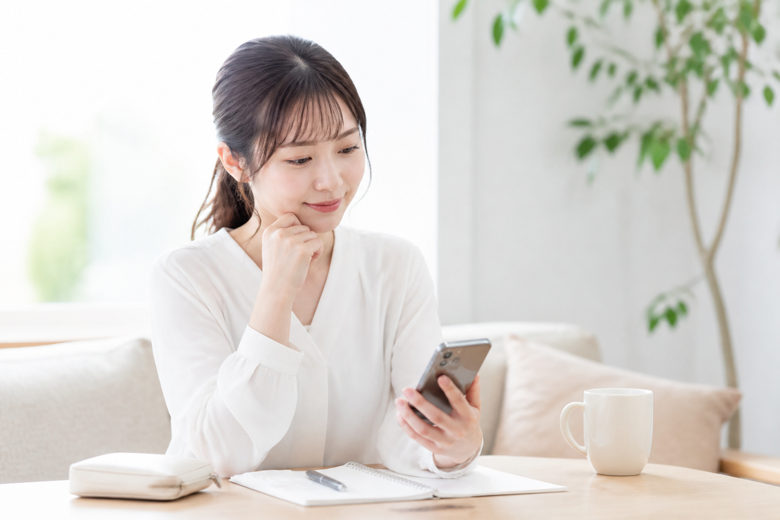 二重整形の料金相場と支払い方法の考え方